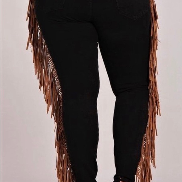 Plus size jeans - Picture 2 of 3